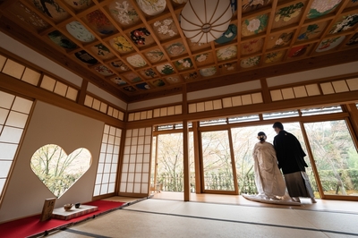 京都ブラいダルフォトワークスがお教えする和装撮影で人気の白無垢について